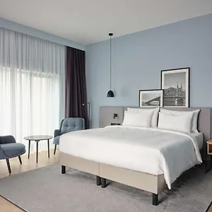 Radisson Budapart מלון